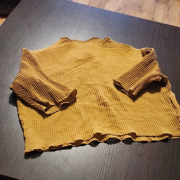 Ribbed Mustard Pantsuit - Picture 2 of 10